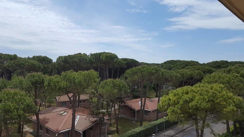 Hotel Sole Eraclea Mare Exterior photo